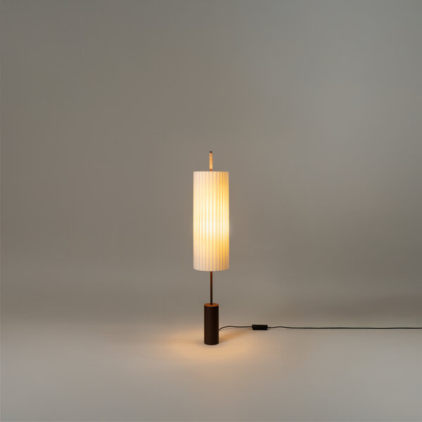 Dórica - Floor Lamps