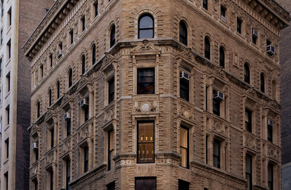 Galeria-SantaCole-NY-Pia-Riverola-2024-Fachada-2-RET-ON.jpg