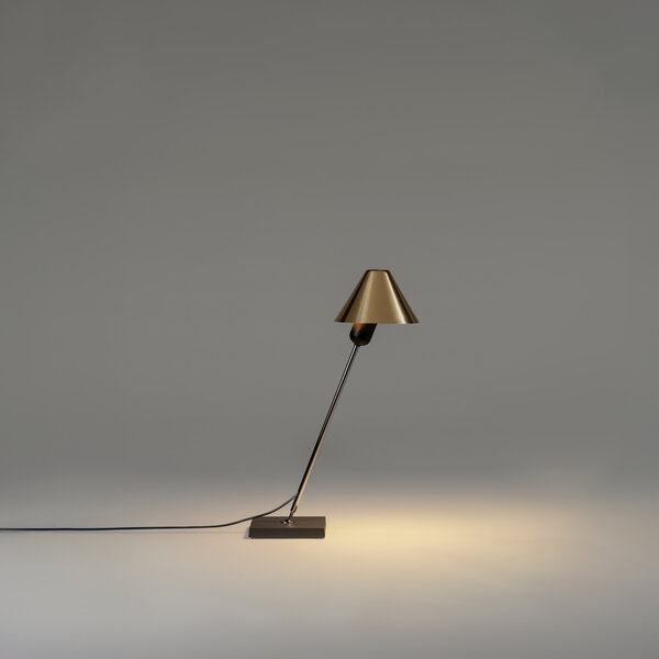 Gira - Table Lamps