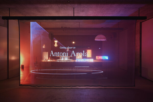 SantaCole-Karimoku-Research-Center-Tokio-Antoni-Arola-A-Dialogue-with-Light-KRC3162.jpg